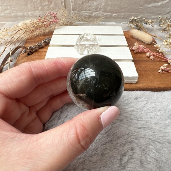 Small Garden Quartz Sphere - Picture 5 of 9